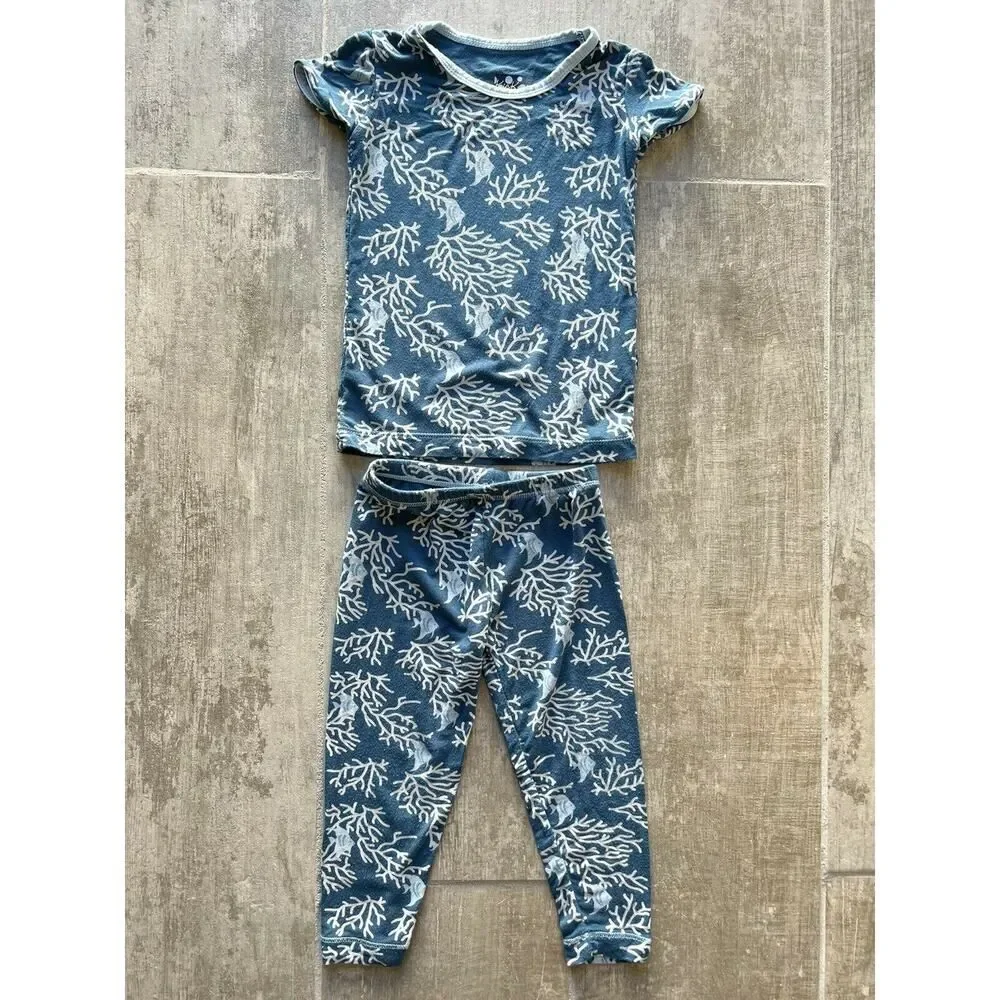 $48 Kickee Pants Pajama Set in Twilight Coral Fans Bamboo Snug Fit 18-24 months